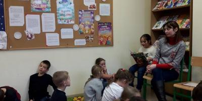 Świąteczne spotkanie z książką - klasy 3