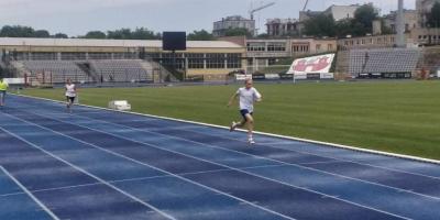 SZKOLNE ZAWODY LEKKOATLETYCZNE