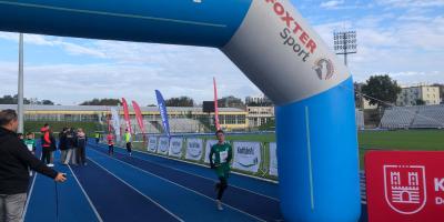 SZTAFETOWE BIEGI PRZEŁAJOWE