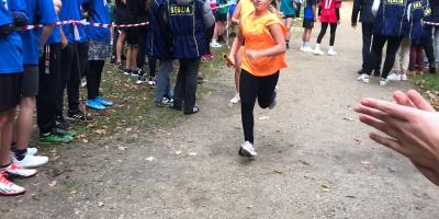 SZTAFETOWE BIEGI PRZEŁAJOWE