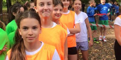 SZTAFETOWE BIEGI PRZEŁAJOWE