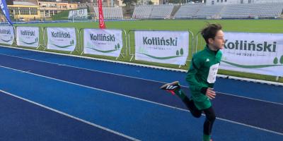 SZTAFETOWE BIEGI PRZEŁAJOWE