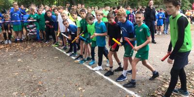 SZTAFETOWE BIEGI PRZEŁAJOWE