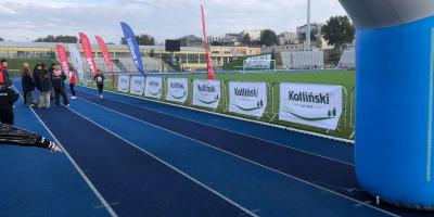 SZTAFETOWE BIEGI PRZEŁAJOWE