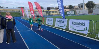 SZTAFETOWE BIEGI PRZEŁAJOWE