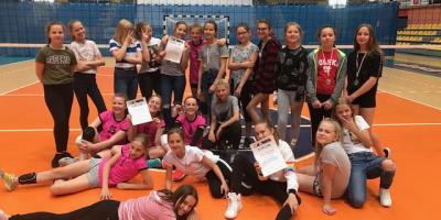 TURNIEJ MINI SIATKÓWKI DZIEWCZĄT