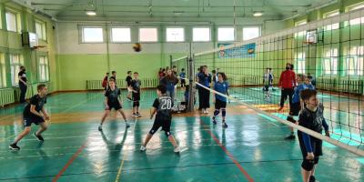 TURNIEJ MINISIATKÓWKI KINDER SPORT CHŁOPCÓW