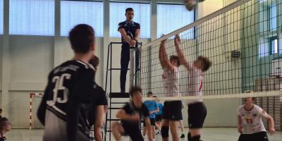 TURNIEJ PÓŁFINAŁOWY MISTRZOSTW WOJEWÓDZTWA W PIŁCE SIATKOWEJ CHŁOPCÓW