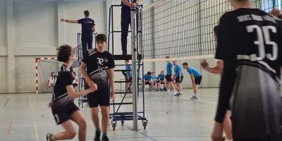 TURNIEJ PÓŁFINAŁOWY MISTRZOSTW WOJEWÓDZTWA W PIŁCE SIATKOWEJ CHŁOPCÓW