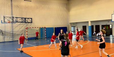 TURNIEJ PÓŁFINAŁOWY W PIŁCE RĘCZNEJ DZIEWCZĄT O MISTRZOSTWO MAISTA KALISZA W RAMACH ID