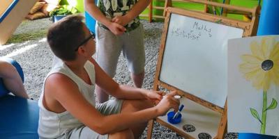 Ufoludki z osiemnastki