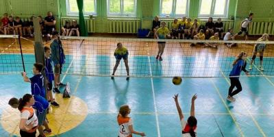 V MEMORIAŁ STANISŁAWA SIKORSKIEGO W MINISIATKÓWCE DZIEWCZĄT I CHŁOPCÓW