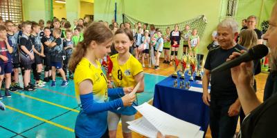 V MEMORIAŁ STANISŁAWA SIKORSKIEGO W MINISIATKÓWCE DZIEWCZĄT I CHŁOPCÓW