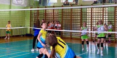 V MEMORIAŁ STANISŁAWA SIKORSKIEGO W MINISIATKÓWCE DZIEWCZĄT I CHŁOPCÓW