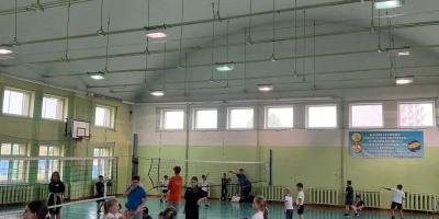 VII MEMORIAŁ IM. STANISŁAWA SIKORSKIEGO W MINISIATKÓWCE DZIEWCZĄT I CHŁOPCÓW