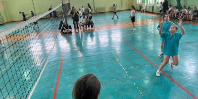 VII MEMORIAŁ IM. STANISŁAWA SIKORSKIEGO W MINISIATKÓWCE DZIEWCZĄT I CHŁOPCÓW