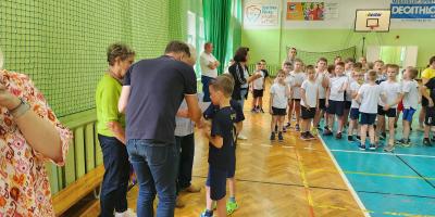 VII MEMORIAŁ IM. STANISŁAWA SIKORSKIEGO W MINISIATKÓWCE DZIEWCZĄT I CHŁOPCÓW