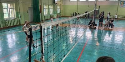 VII MEMORIAŁ IM. STANISŁAWA SIKORSKIEGO W MINISIATKÓWCE DZIEWCZĄT I CHŁOPCÓW