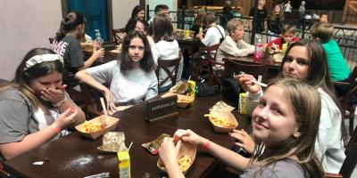 Wycieczka klas 5 do Mandorii