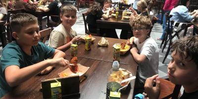 Wycieczka klas 5 do Mandorii